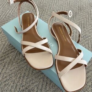 Margaux Women's FLAT SANDAL